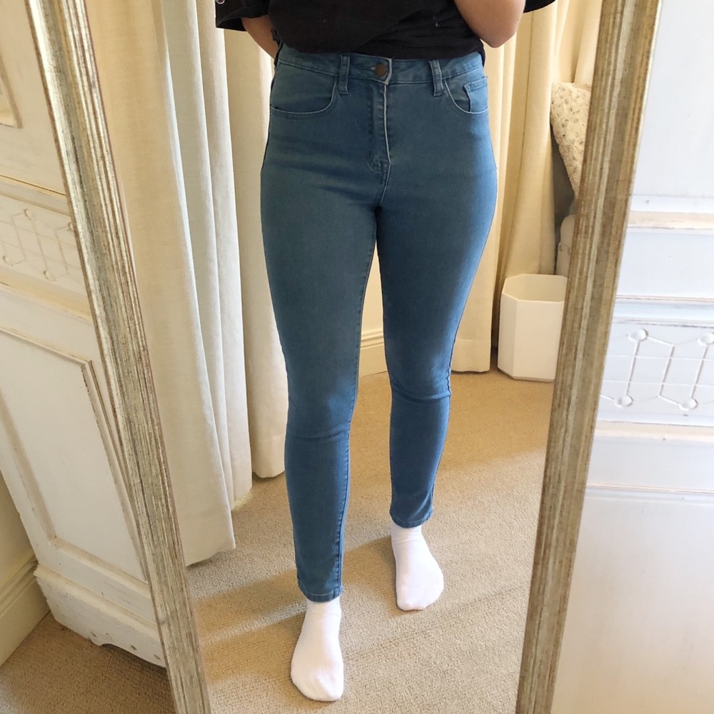 Forever 21 High Waisted Stretchy Skinny Jeans